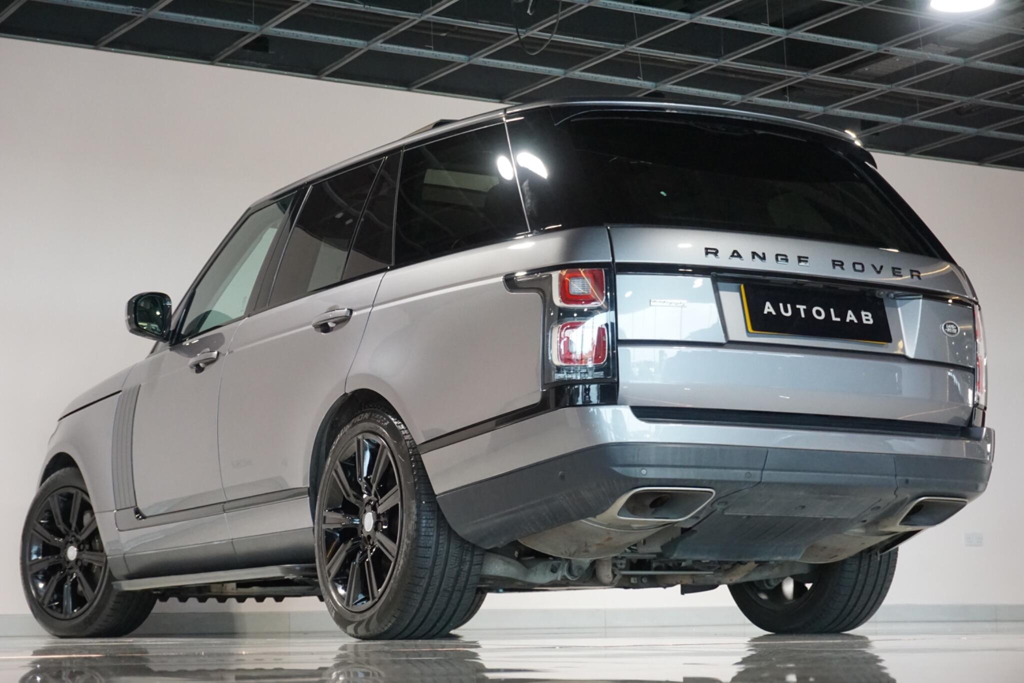 Land Rover Range Rover 2.0 P400e 13.1kWh Autobiography SUV 5dr Petrol Plug-in Hybrid Auto 4WD Euro 6 (s/s) (404 ps)